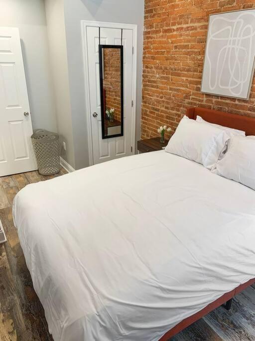Cozy Modern Apt In The Heart Of Fells Point! Baltimore Ngoại thất bức ảnh